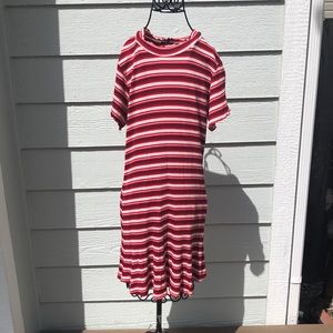 Short sleeve dress